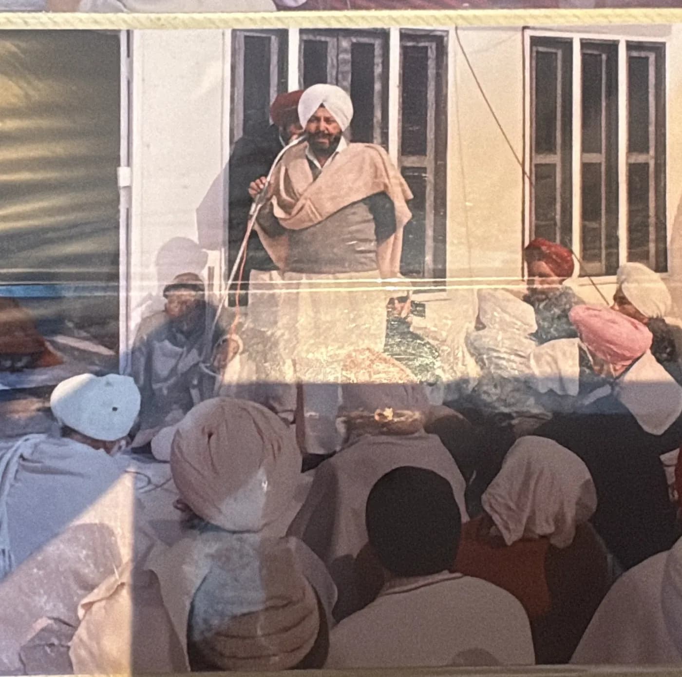 राय परिवार के संग्रह से पुरानी तस्वीर